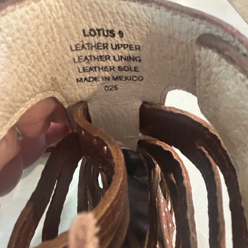 Freebird Lotus Brown Leather Sandals w Studded Detail Size 9, NWOT - Picture 7 of 7